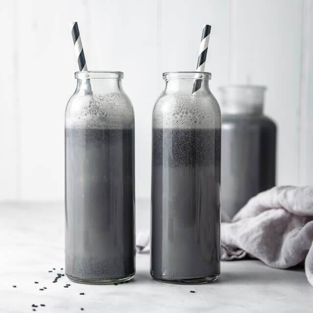 Healthy black sesame smoothie?